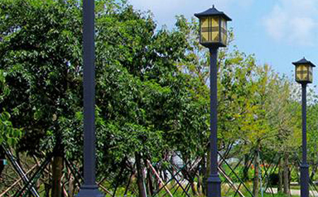 太阳能索县庭院灯价格为何差三倍？关键看这几点